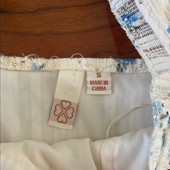 NWOT Floral Blue and Cream Rhinestone Corset Shirt Cropped Top Shirt - Picture 3 of 6